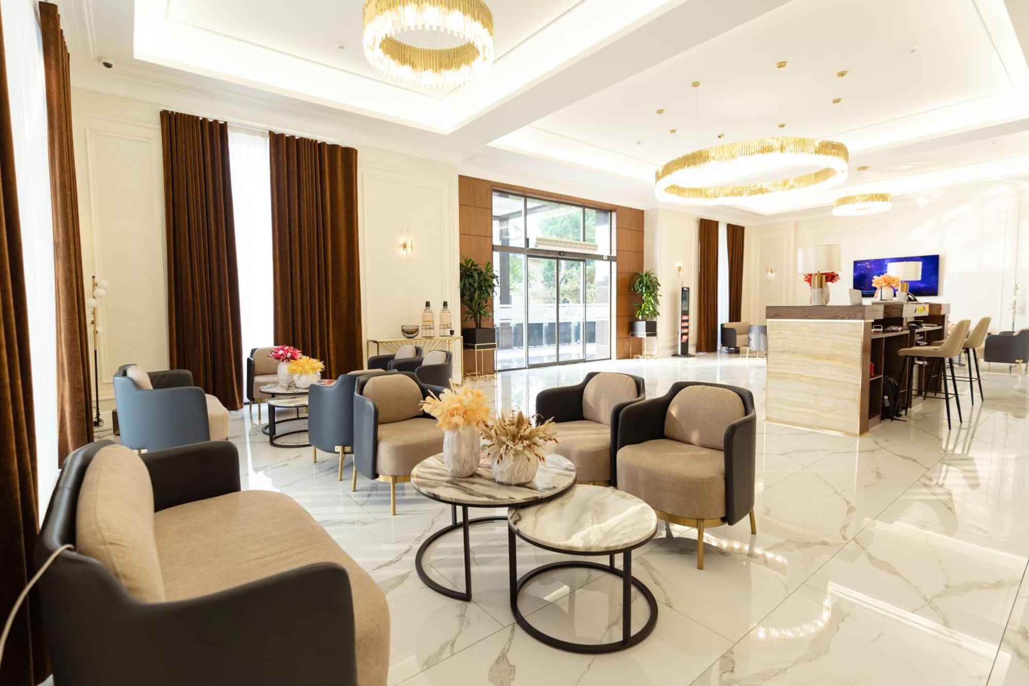 Harmony Hotel Tasjkent Buitenkant foto