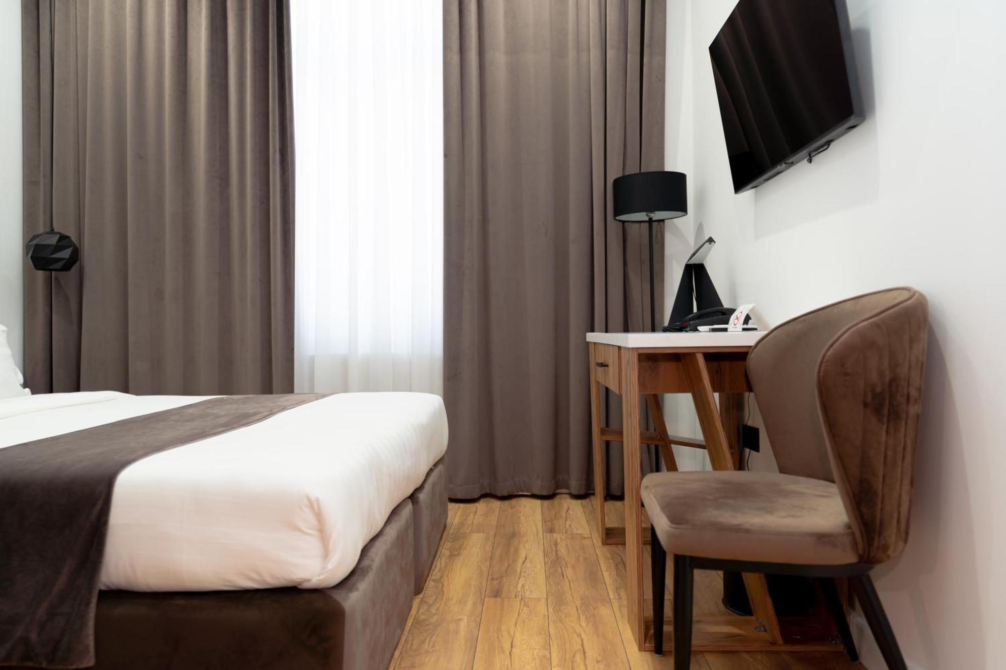 Harmony Hotel Tasjkent Buitenkant foto
