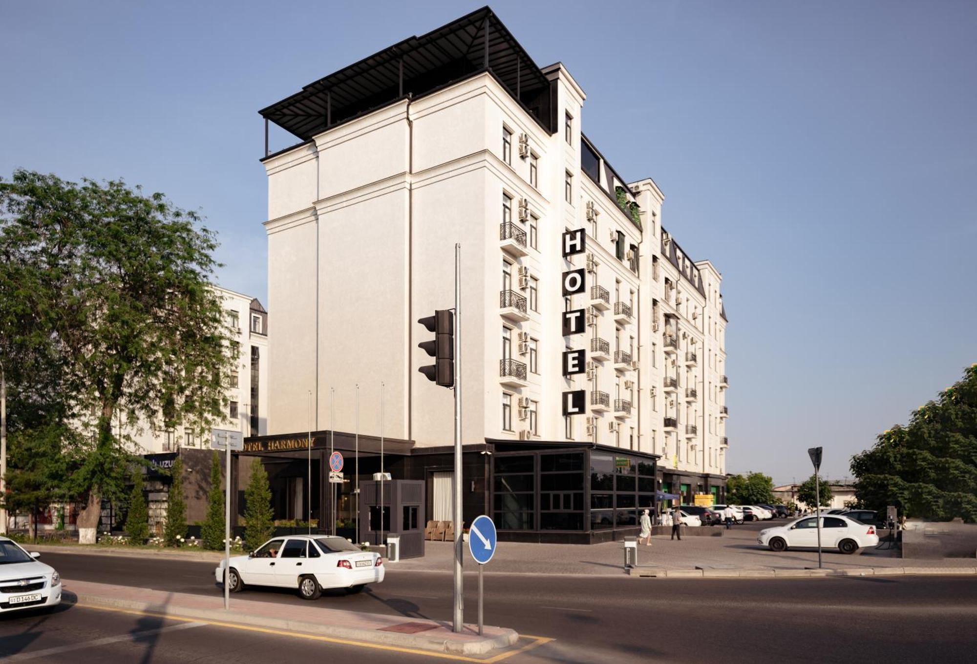 Harmony Hotel Tasjkent Buitenkant foto